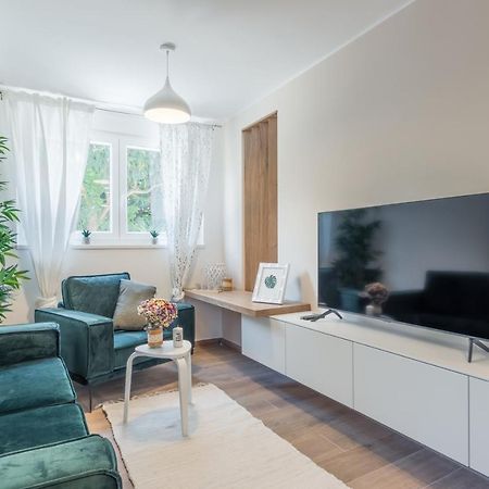 Apartment Norah With Private Parking Пула Экстерьер фото