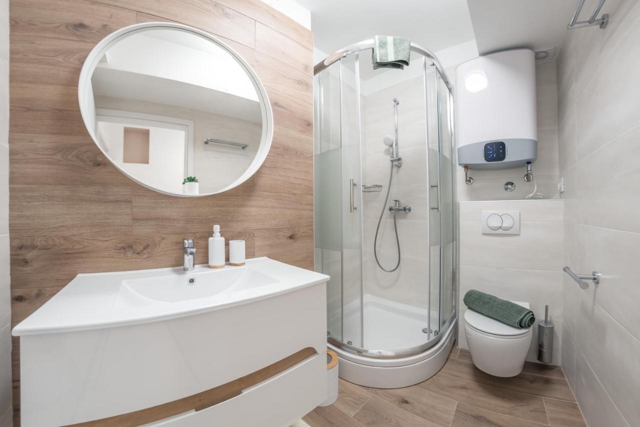 Apartment Norah With Private Parking Пула Экстерьер фото